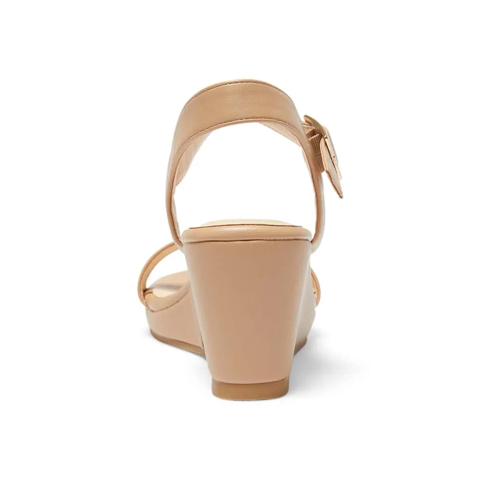 Abbey Wedge in Blush Smooth