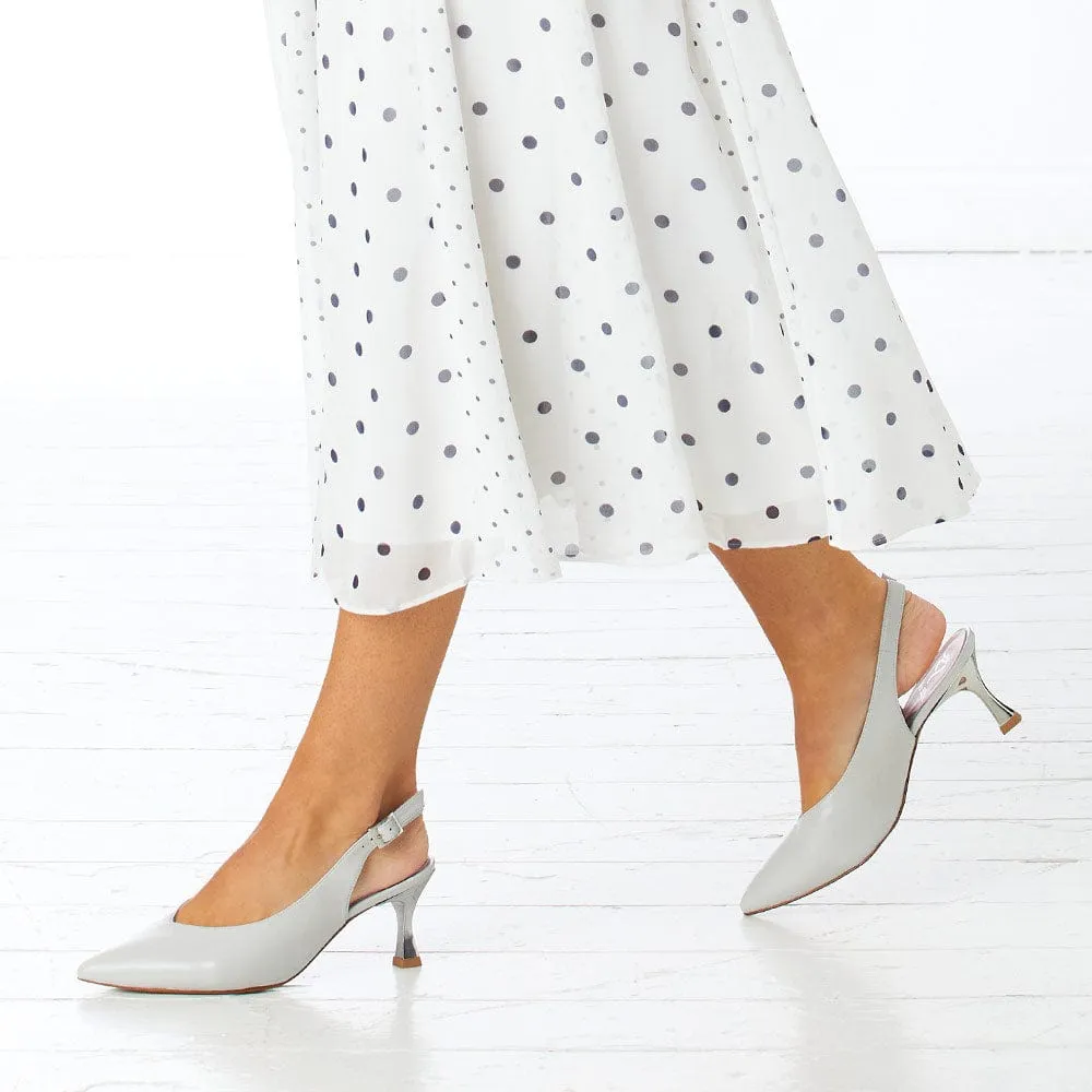 Audrey: Pale Gray Leather