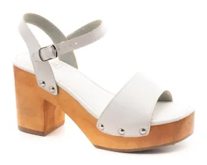 Country Club Platform Heels In White