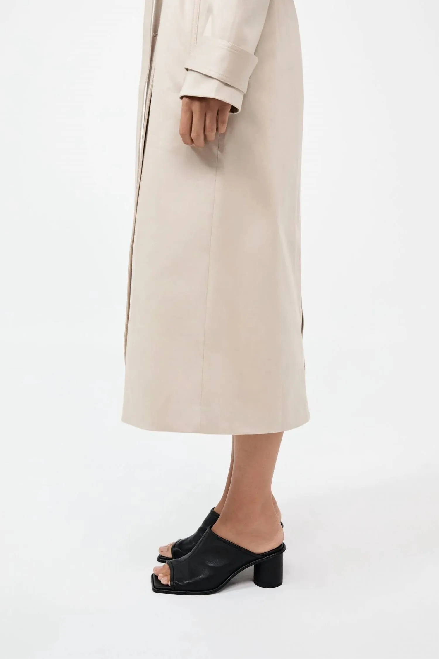 Cylinder Heel In Black
