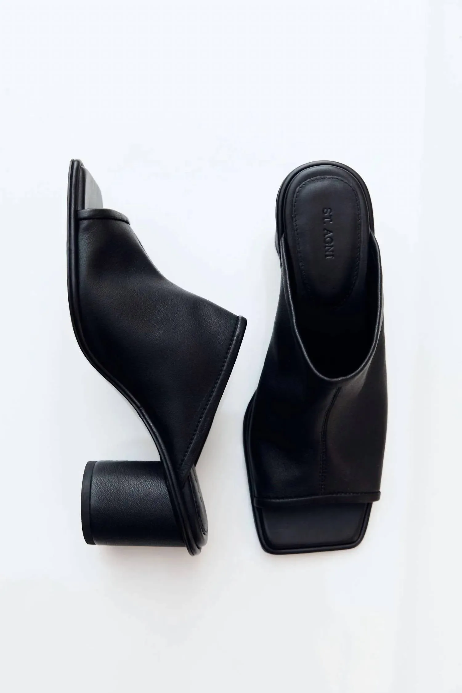 Cylinder Heel In Black