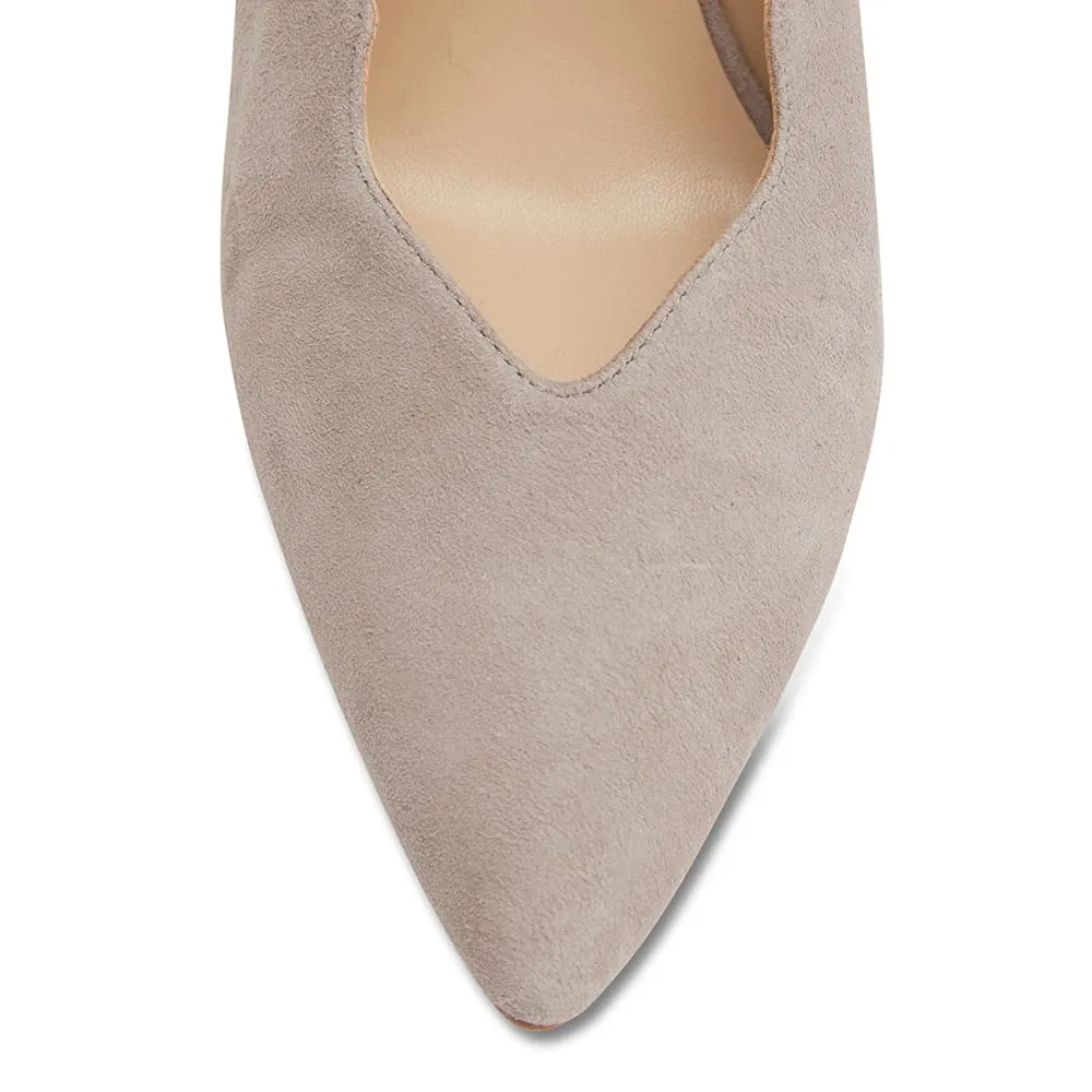 Della Heel in Grey Suede