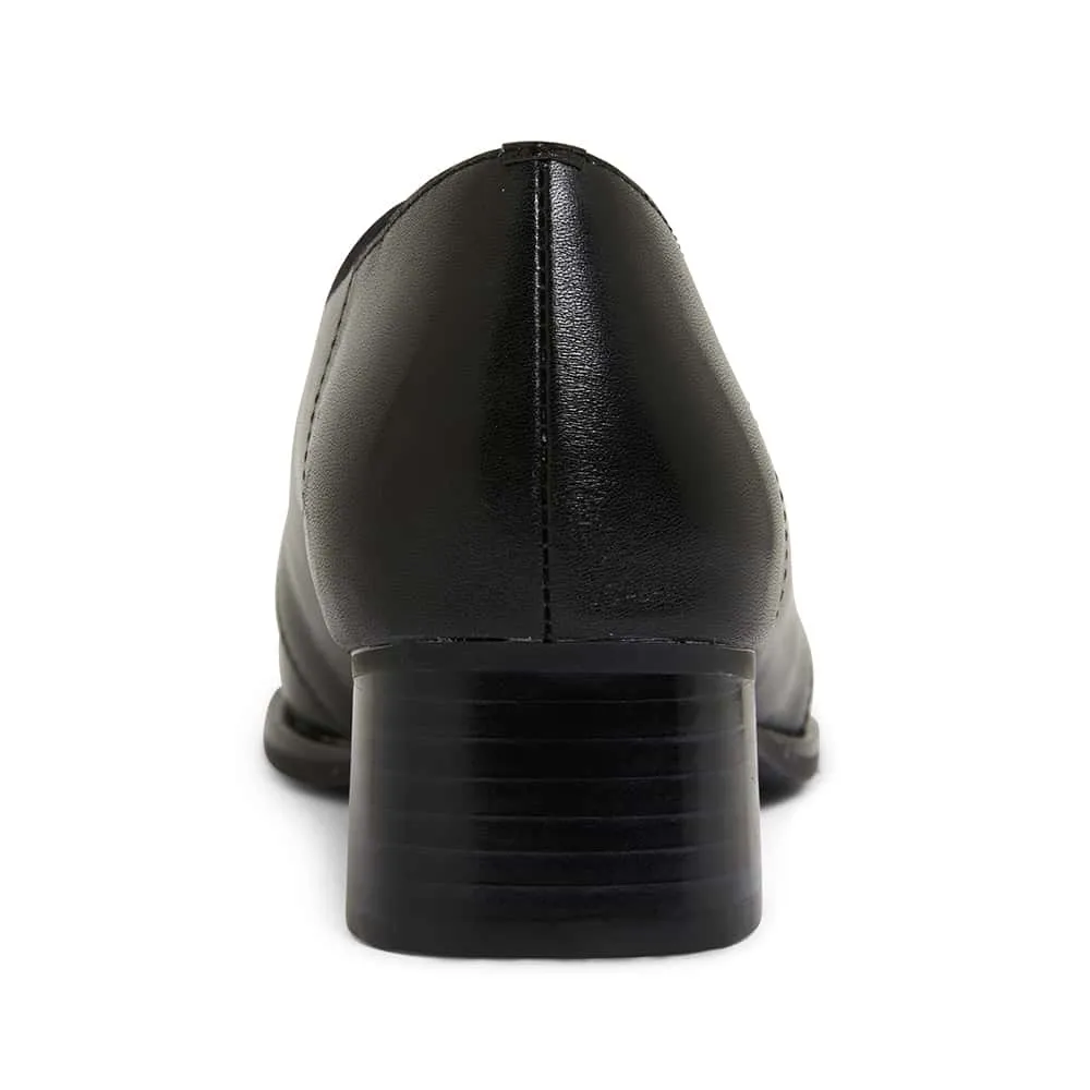 Editor Heel in Black Leather