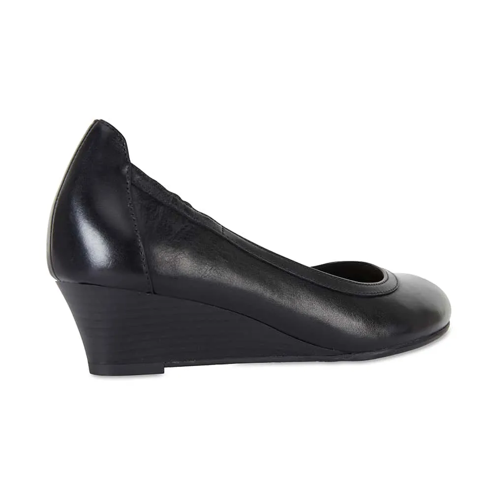Elton Heel in Black Leather