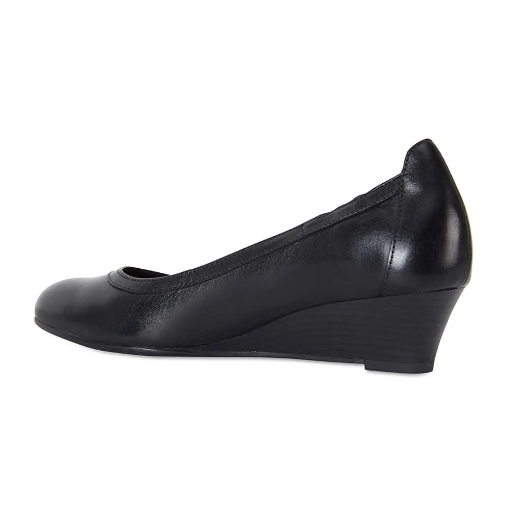 Elton Heel in Black Leather