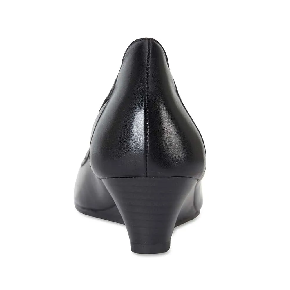 Elton Heel in Black Leather