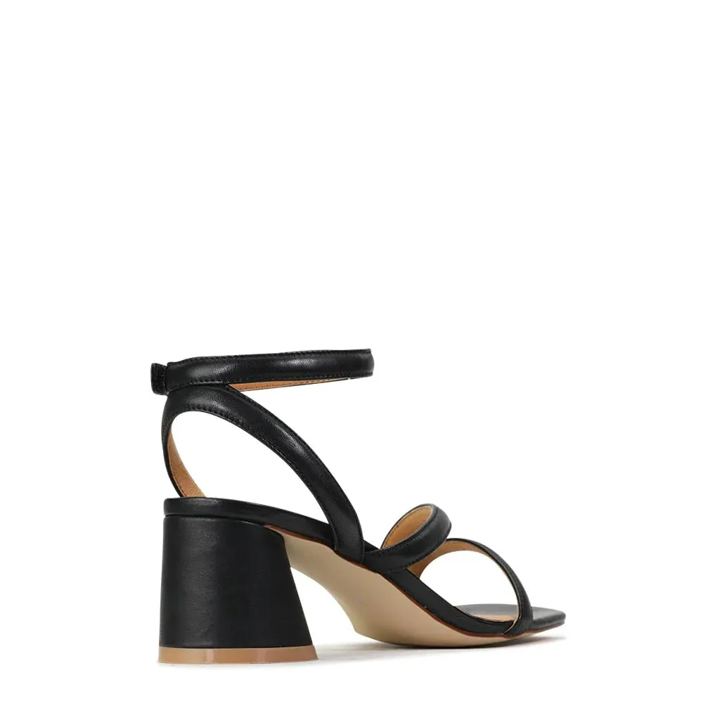EOS Petricia Black
