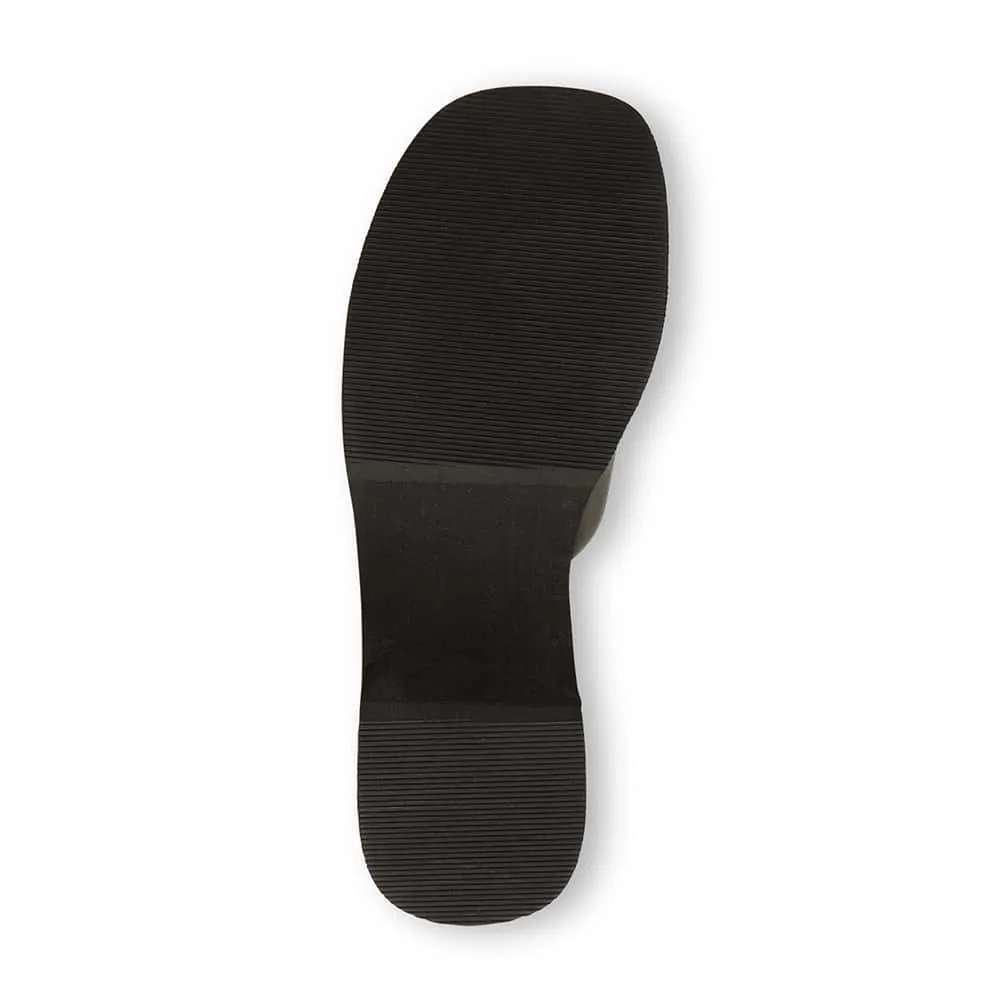 Fiasco Heel in Black Smooth