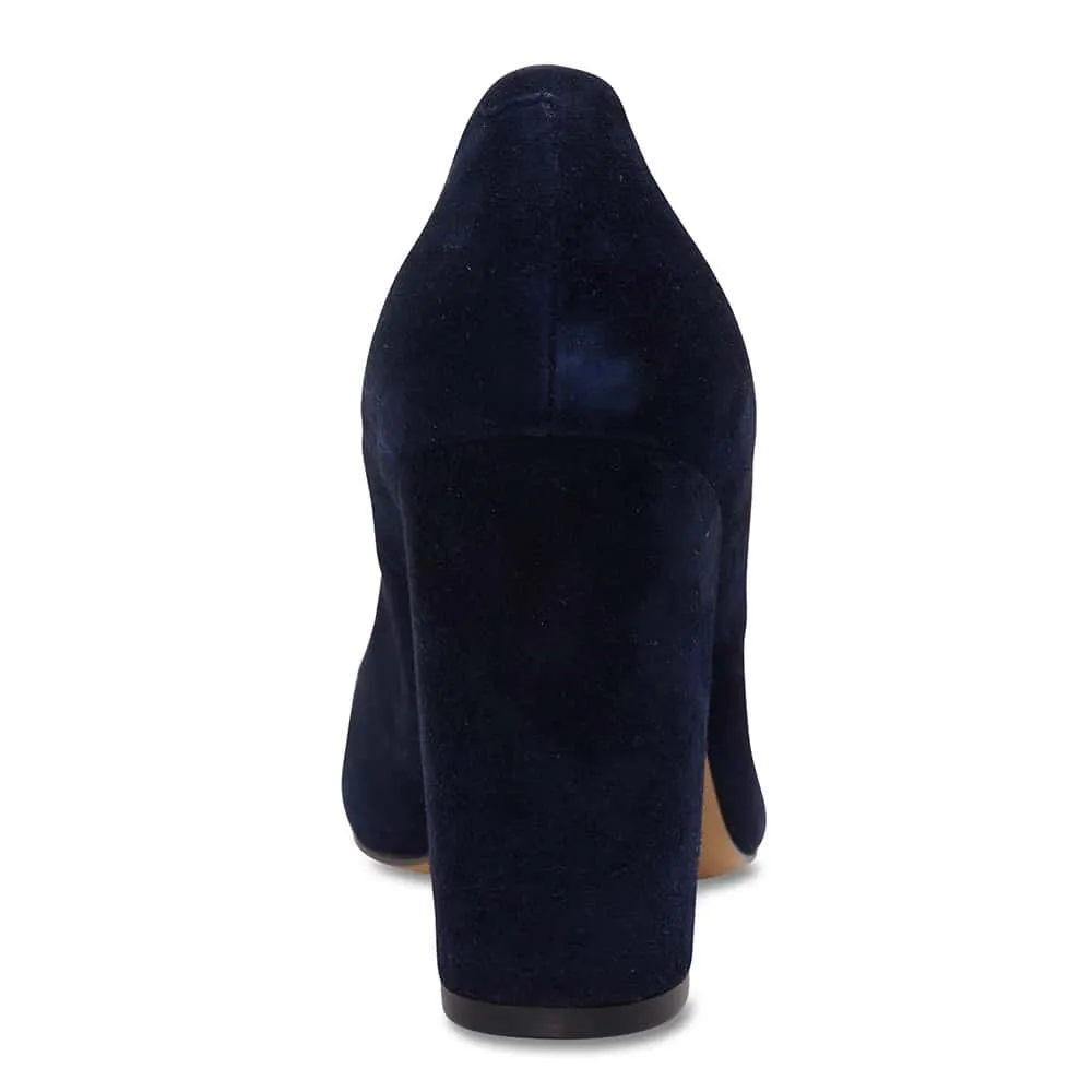 Finn Heel in Navy Suede