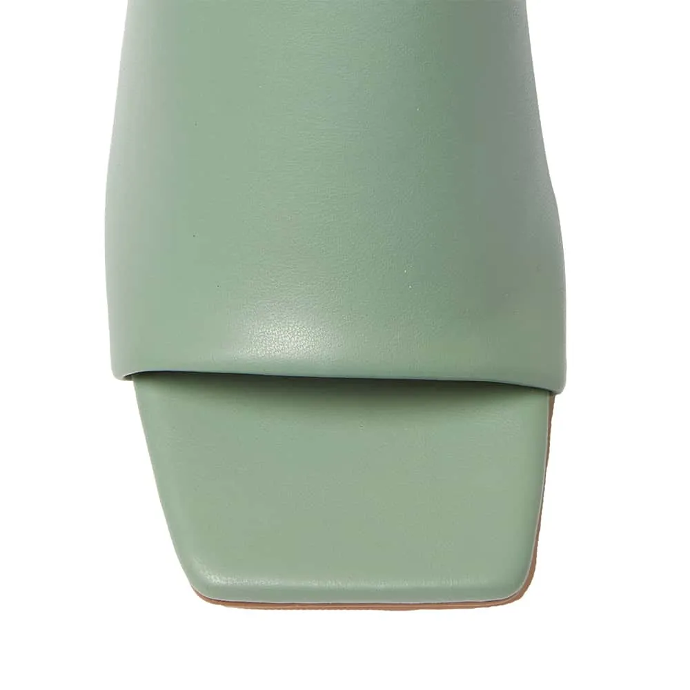 Gino Heel in Jade Smooth