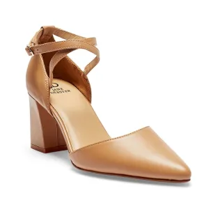 Gwyneth Heel in Camel Leather