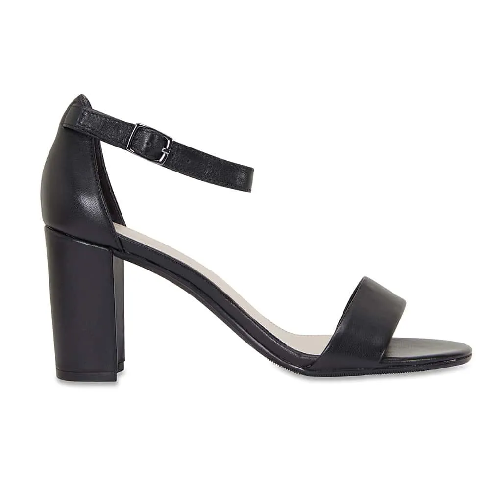 Juliet Heel in Black Leather