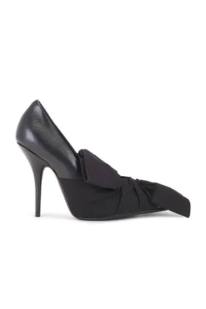 Knife Chemise Pump In Black