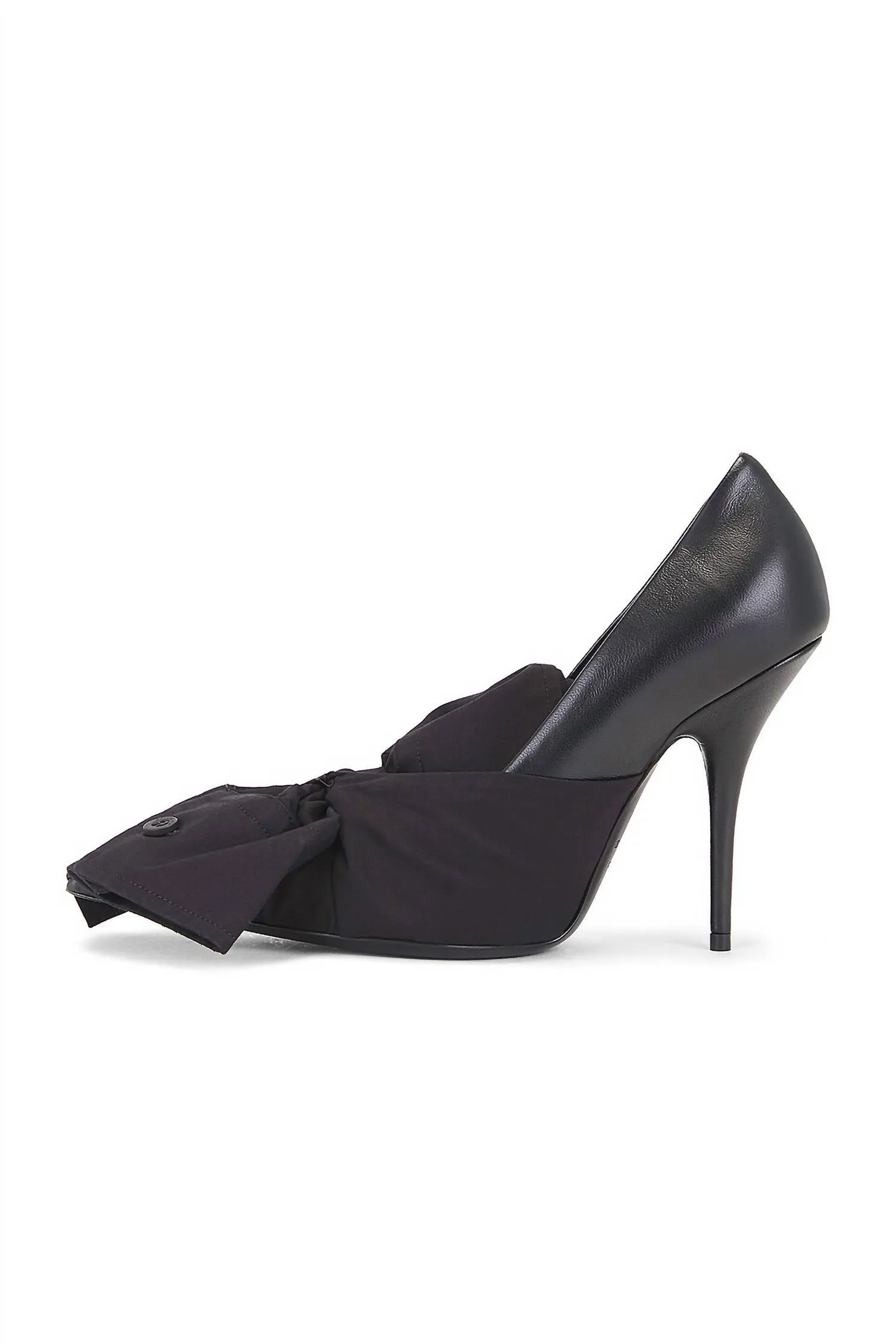 Knife Chemise Pump In Black