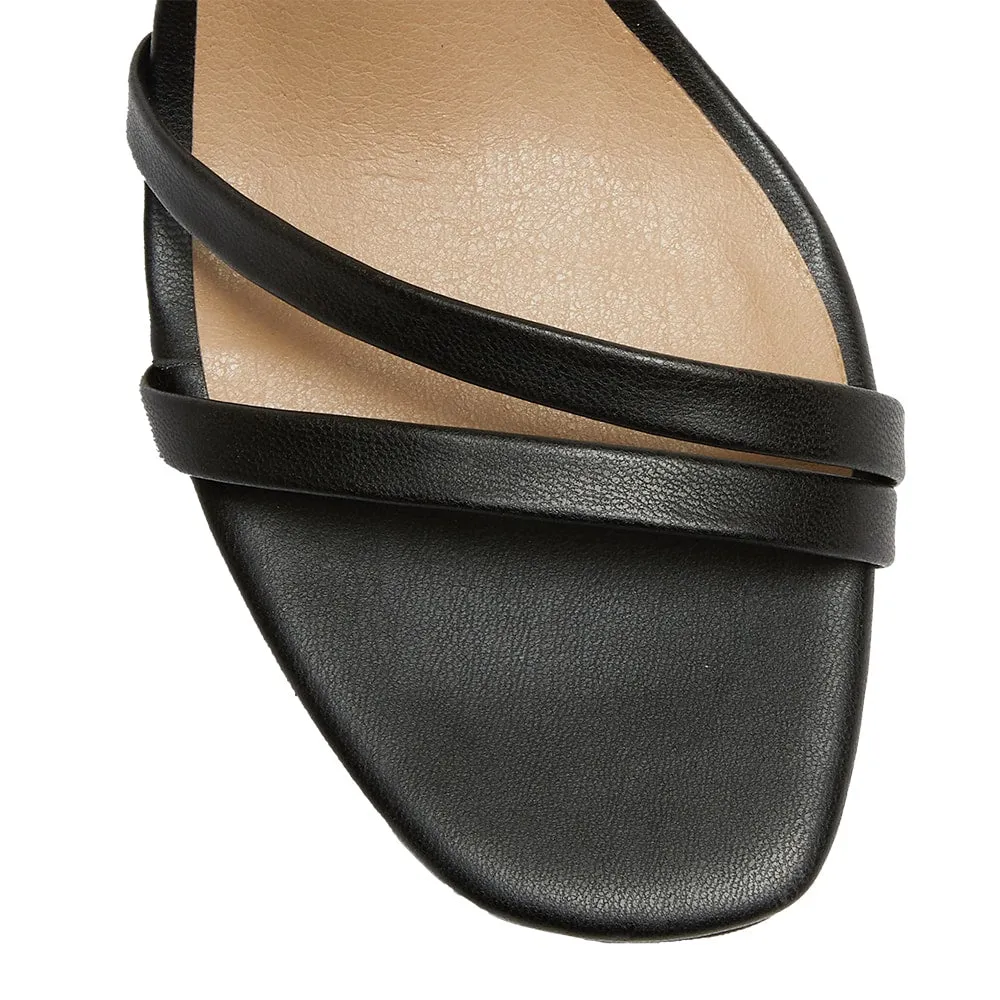 Lulu Heel in Black Smooth