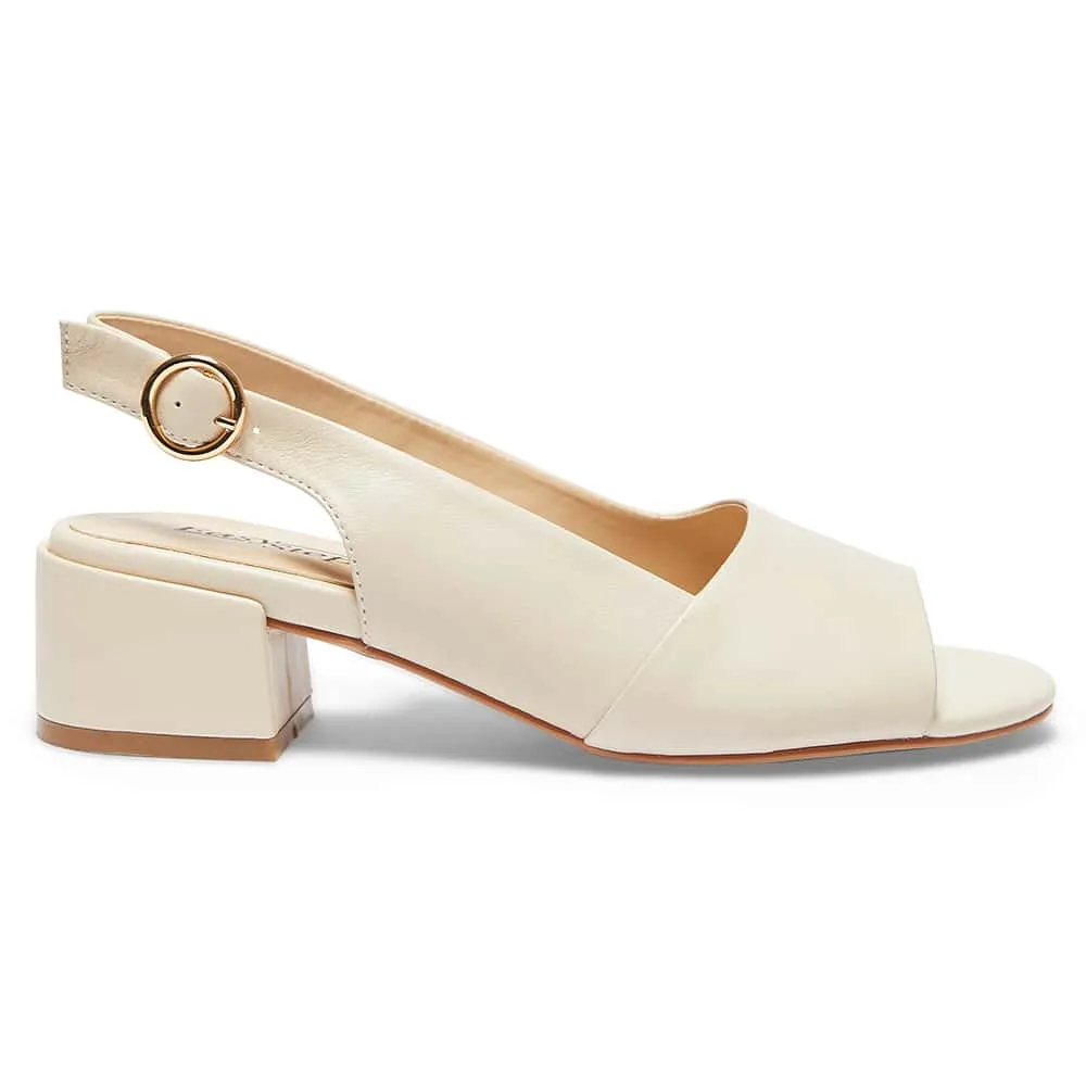 Macy Heel in Neutral Leather