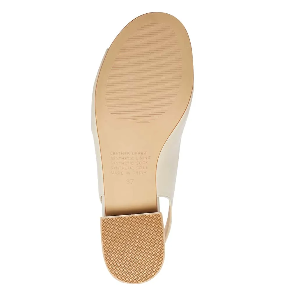 Macy Heel in Neutral Leather