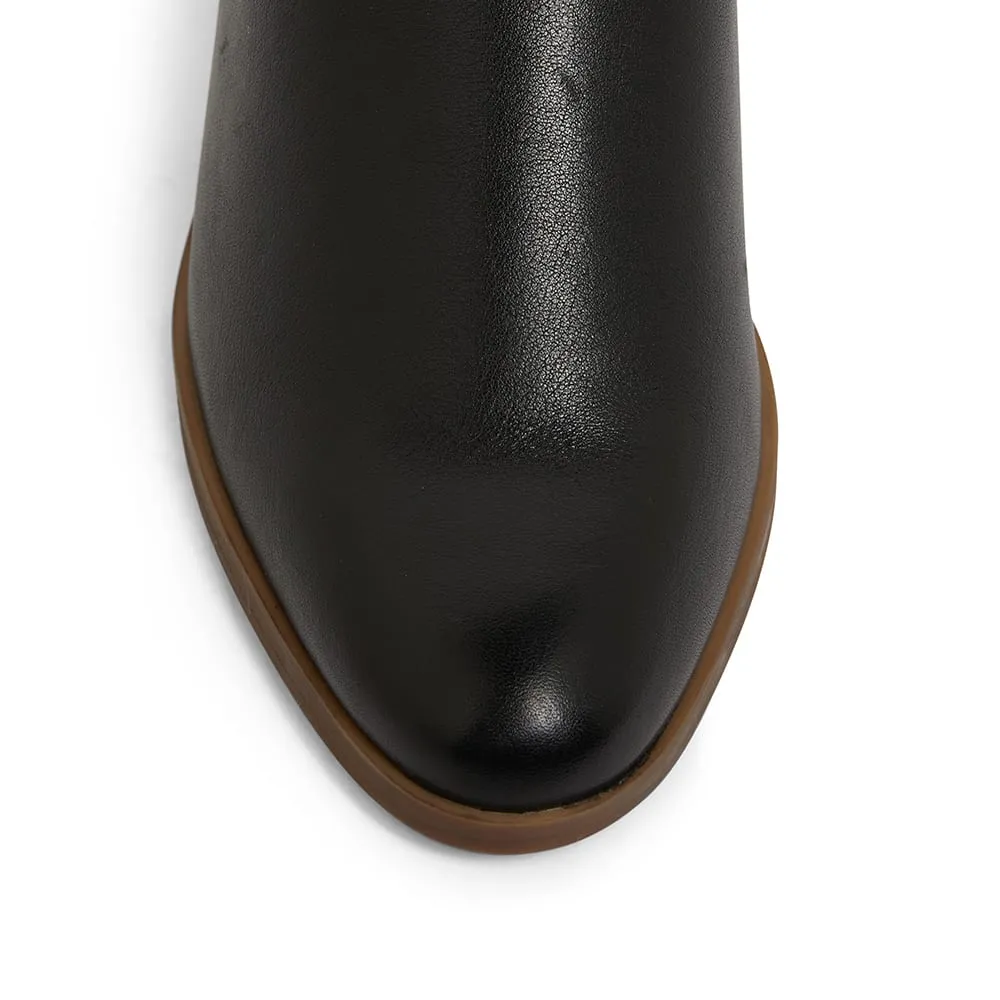 Magnum Heel in Black Leather