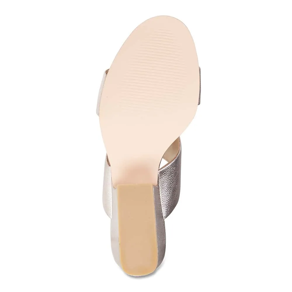 Marcella Heel in Soft Gold Leather