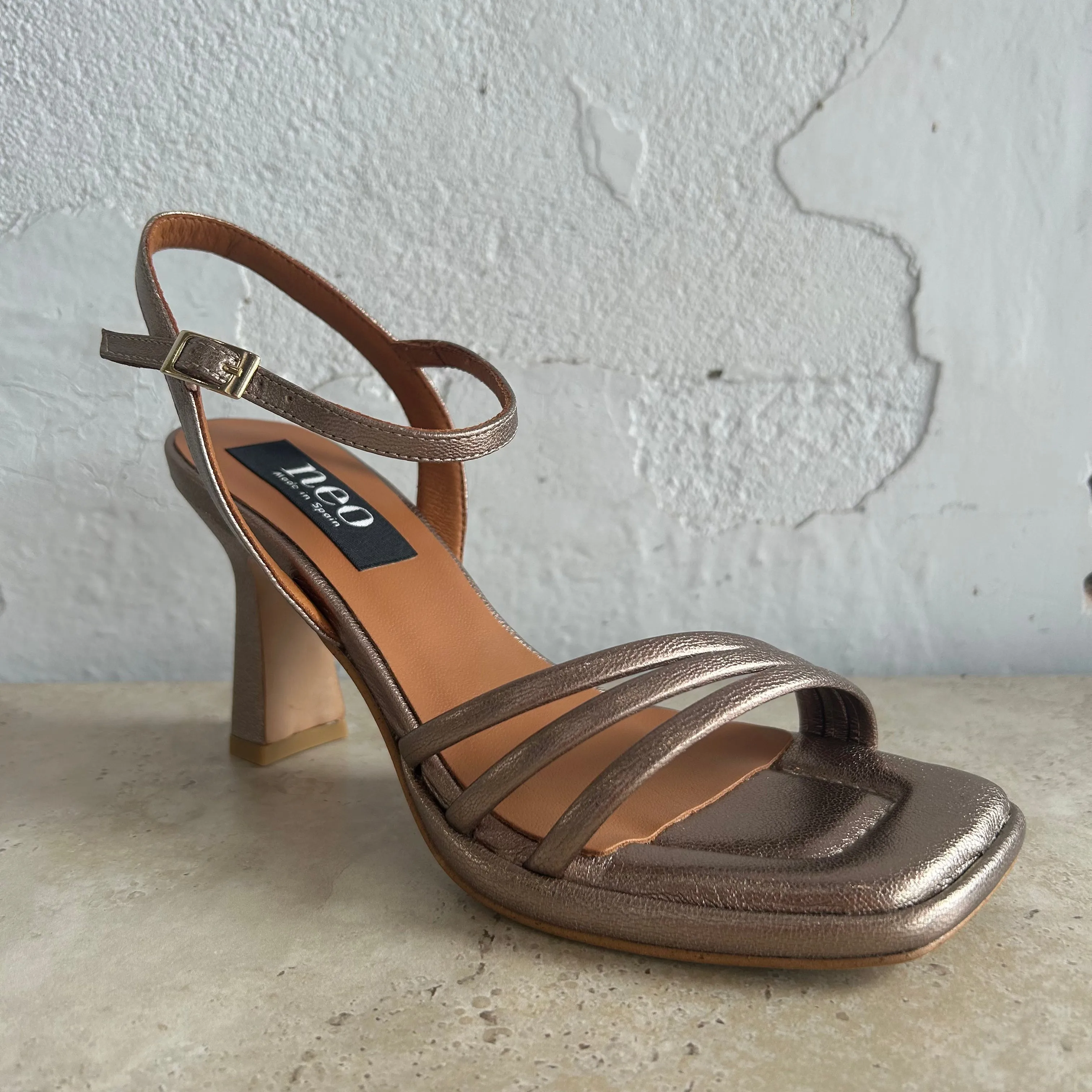 Neo 24088 Bronze