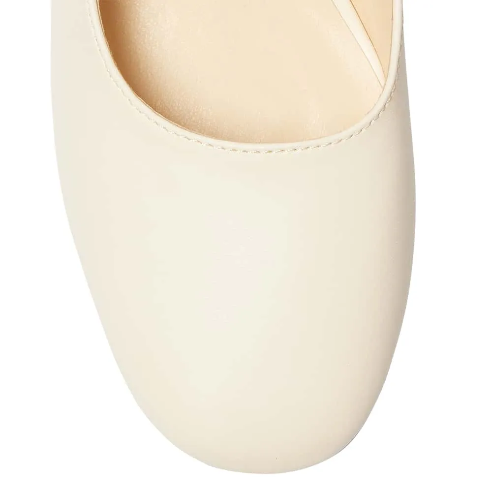 Nyla Heel in Bone Smooth