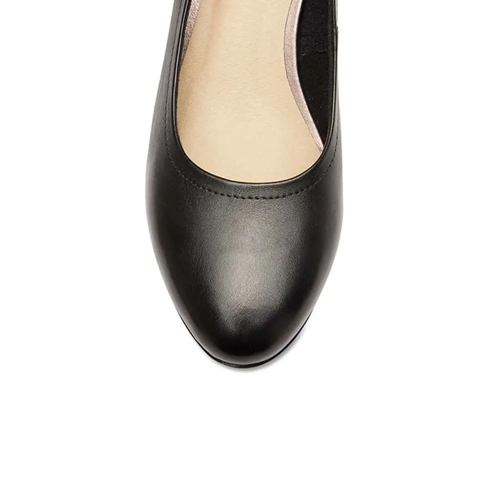 Ollie Heel in Black Leather