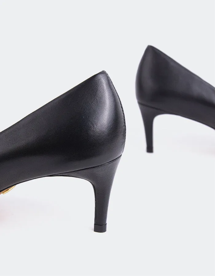 Phlox Black Leather