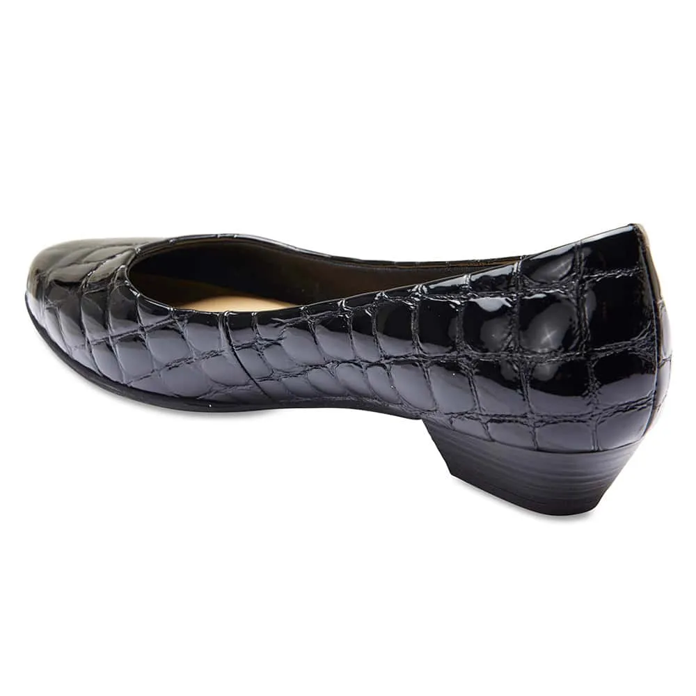 Regal Heel in Black Croc Leather