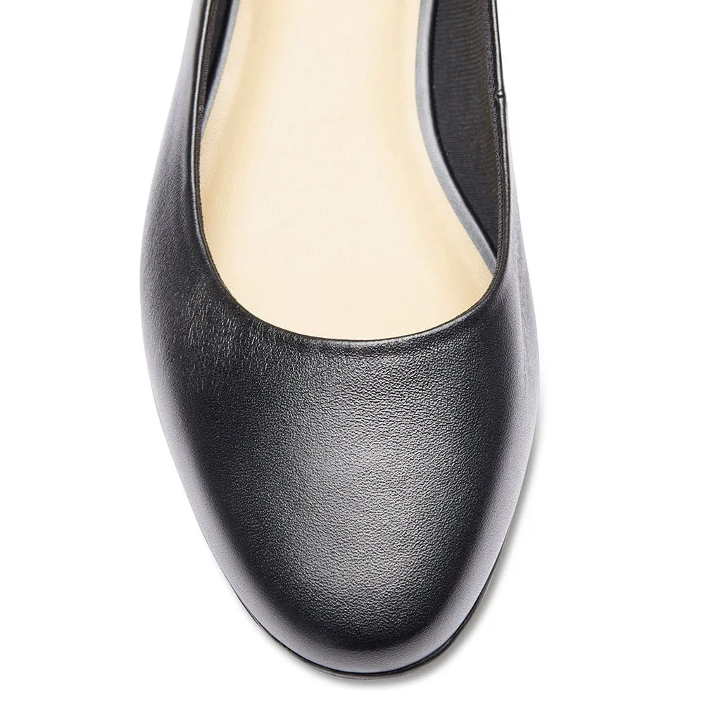 Regal Heel in Black Leather
