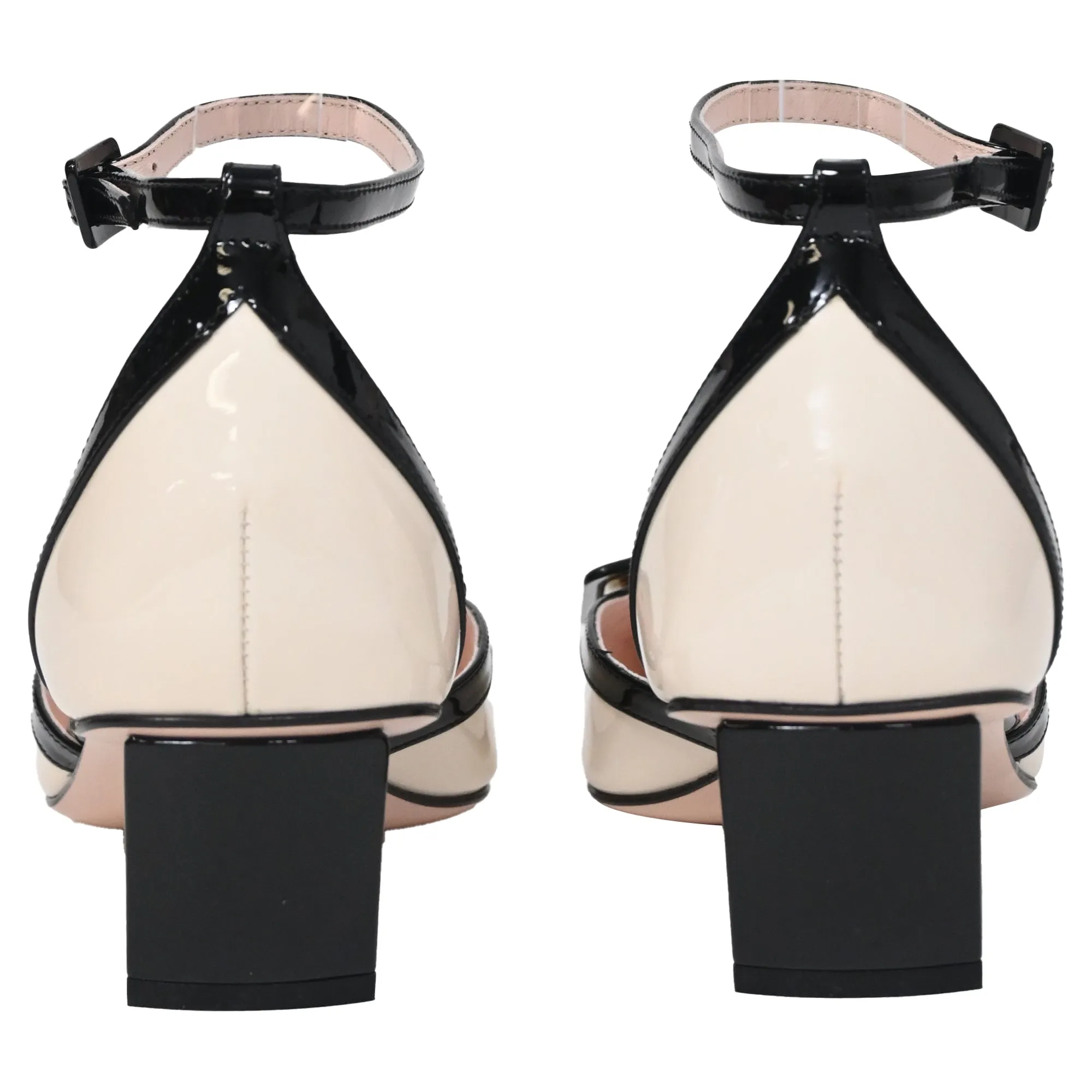 Roger Vivier Belle Vivier Pumps in White Patent Leather