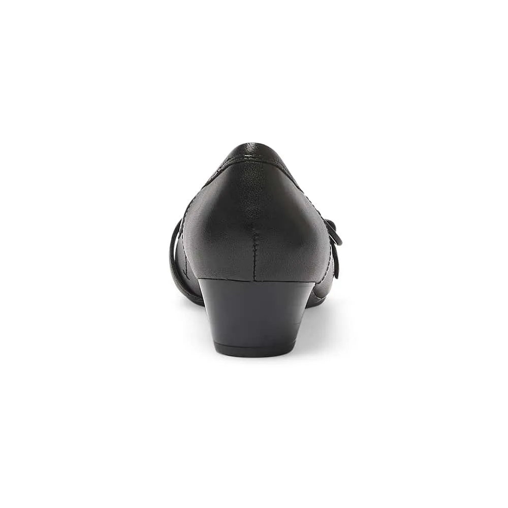 Savoy Heel in Black Leather