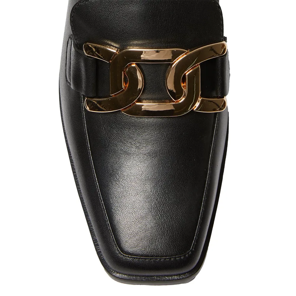Sophia Loafer in Black Leather