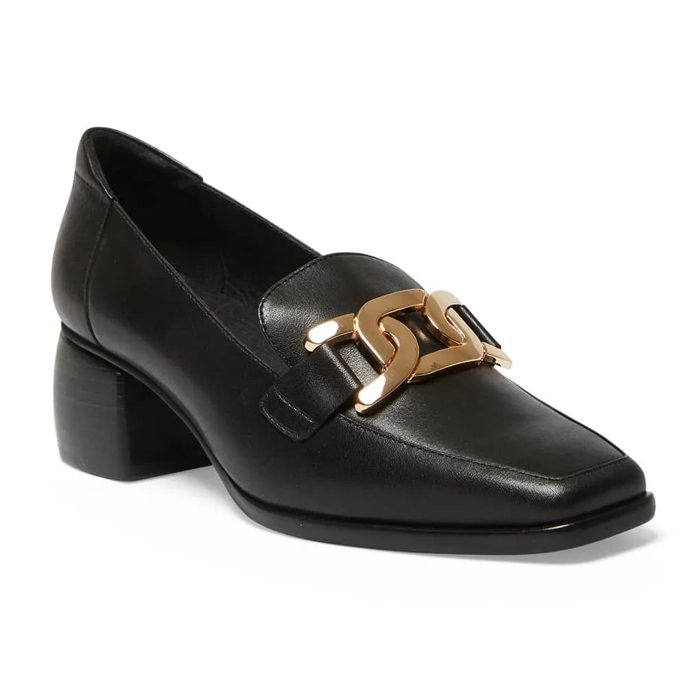 Sophia Loafer in Black Leather