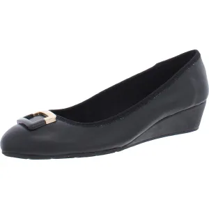 Tad Womens Padded Insole Round Toe Wedge Heels