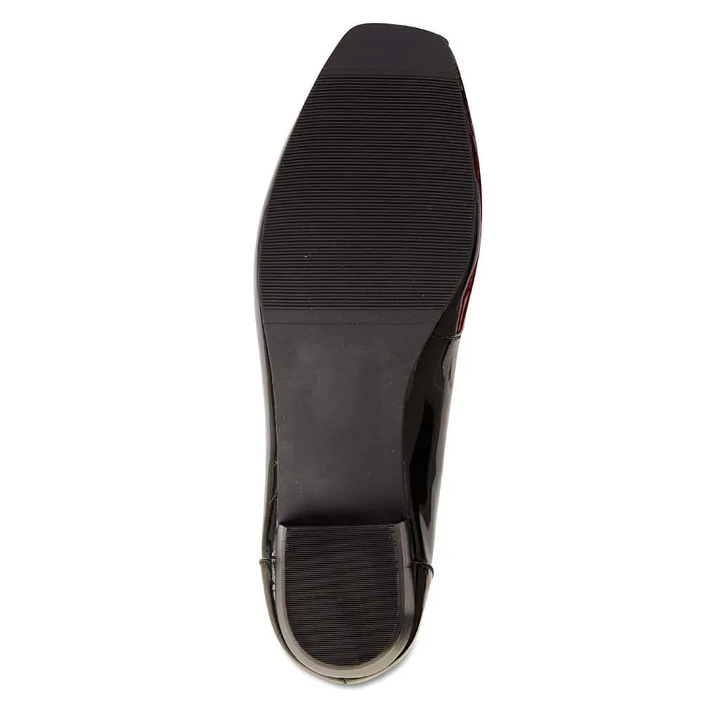 Teak Heel in Black Patent