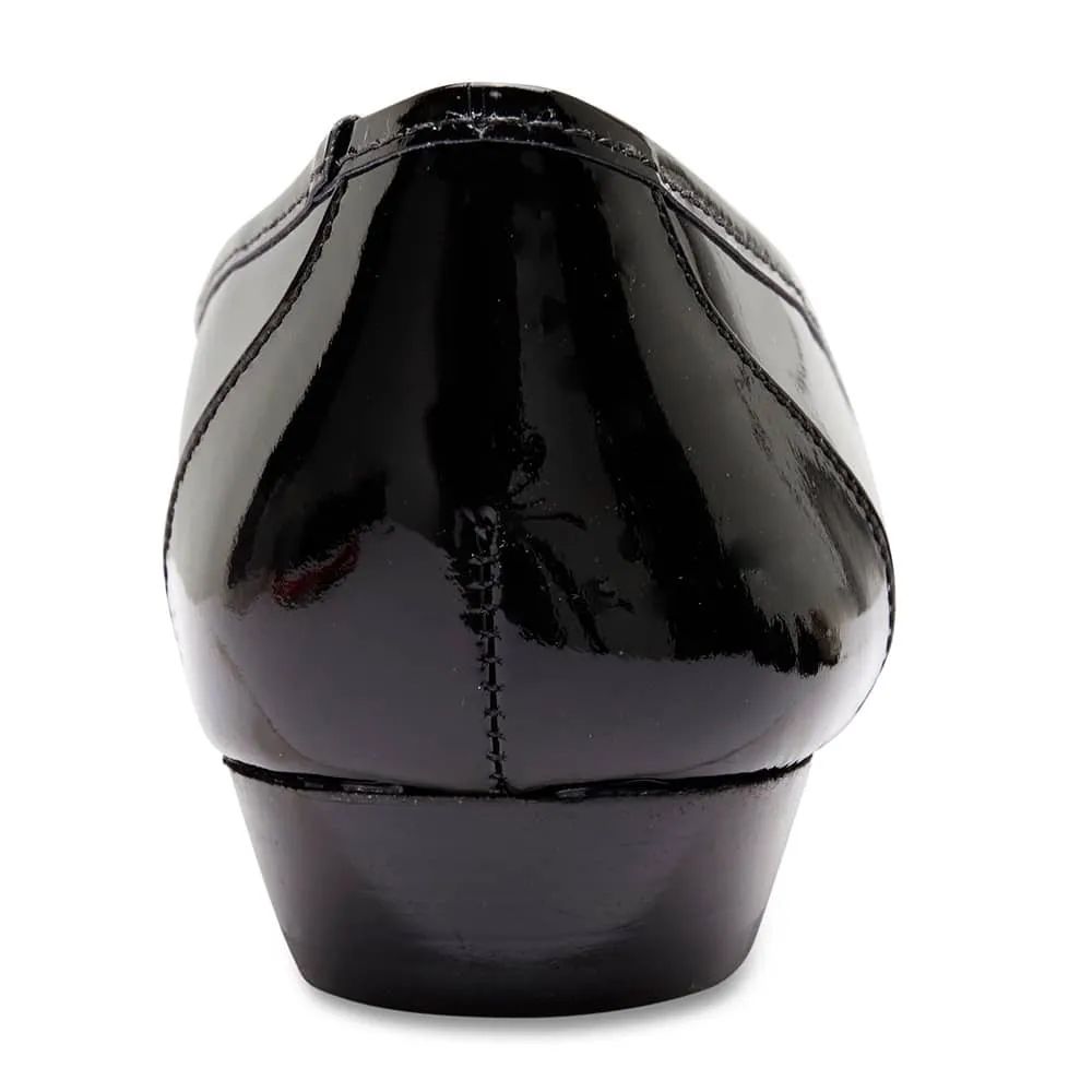 Teak Heel in Black Patent