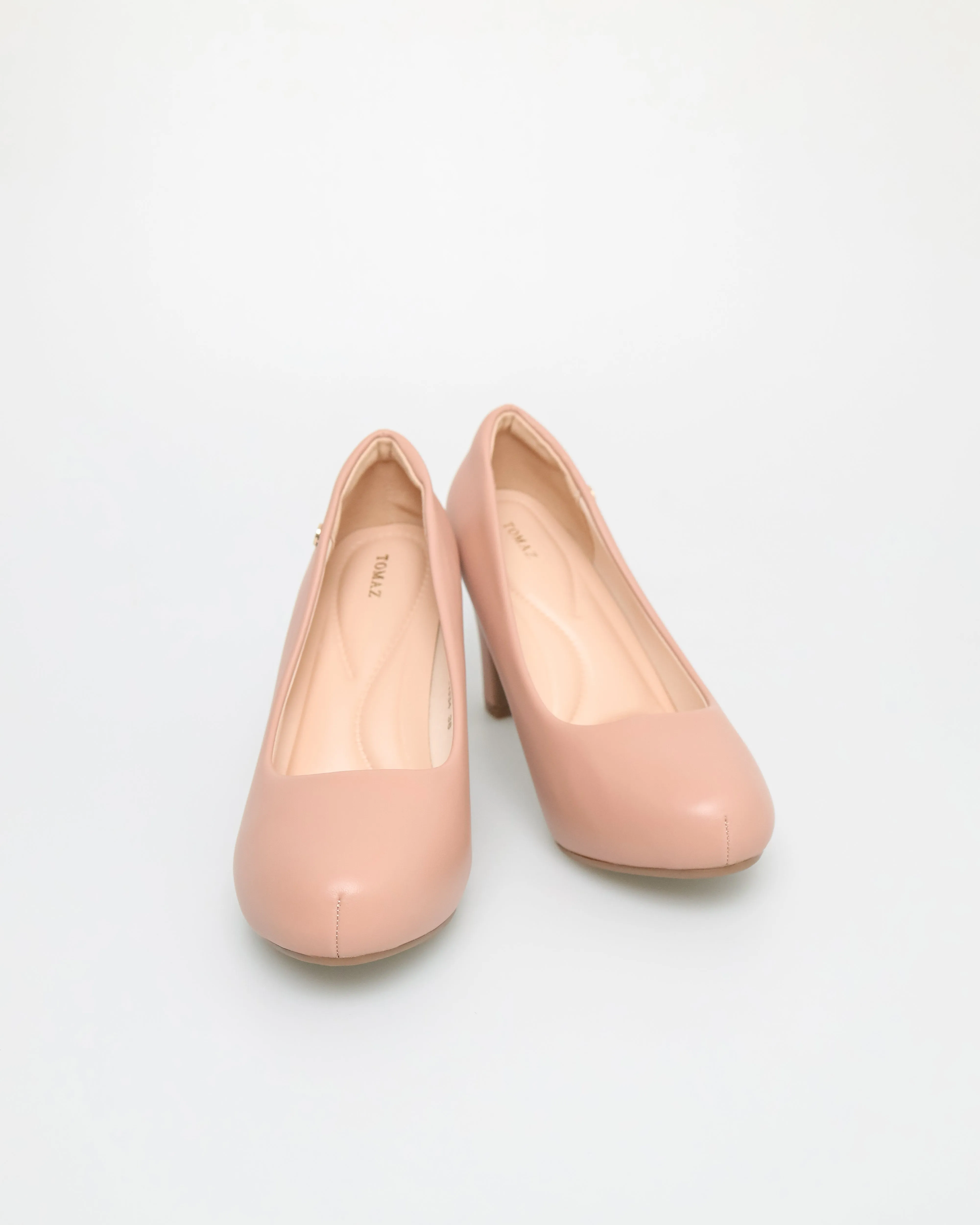 Tomaz NN334 Ladies Simple T Emblem Heels
