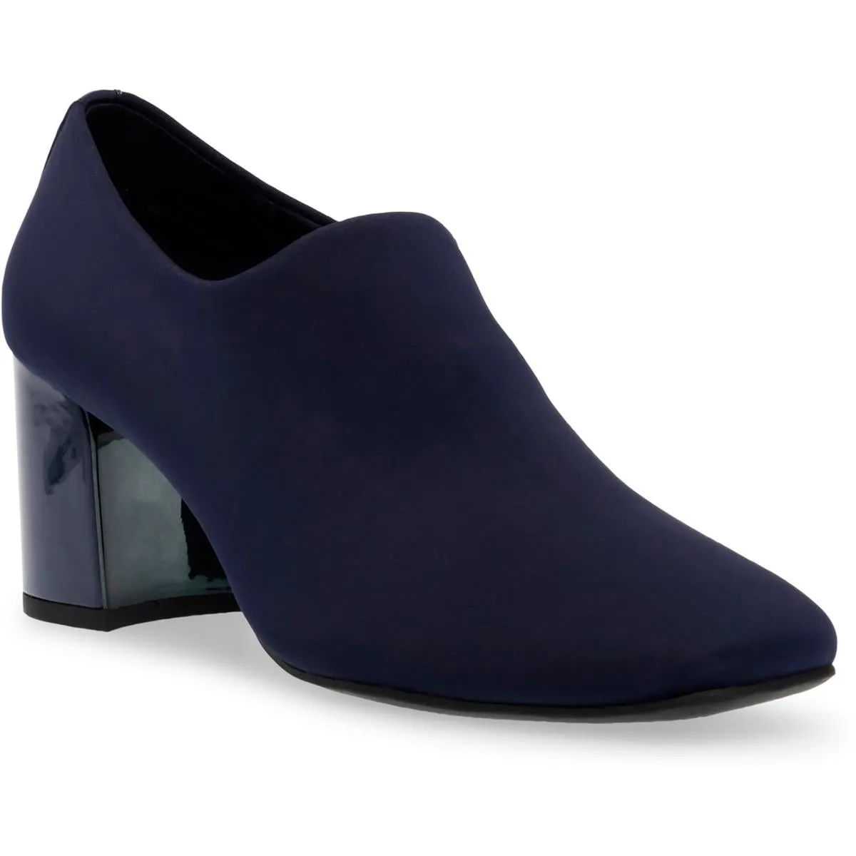 Trenton Womens Patent Trim Slip On Pumps