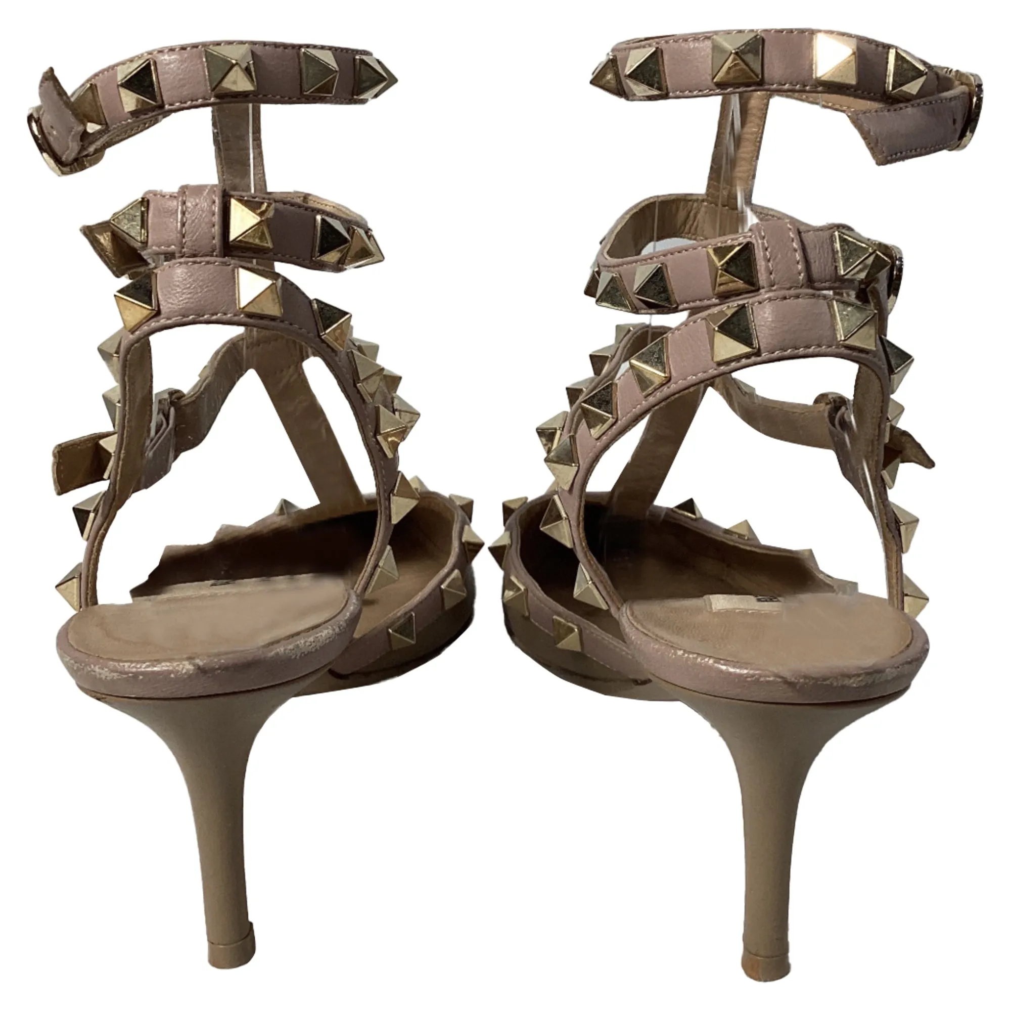 Valentino Garavani Rockstud Caged Pumps in Brown Leather