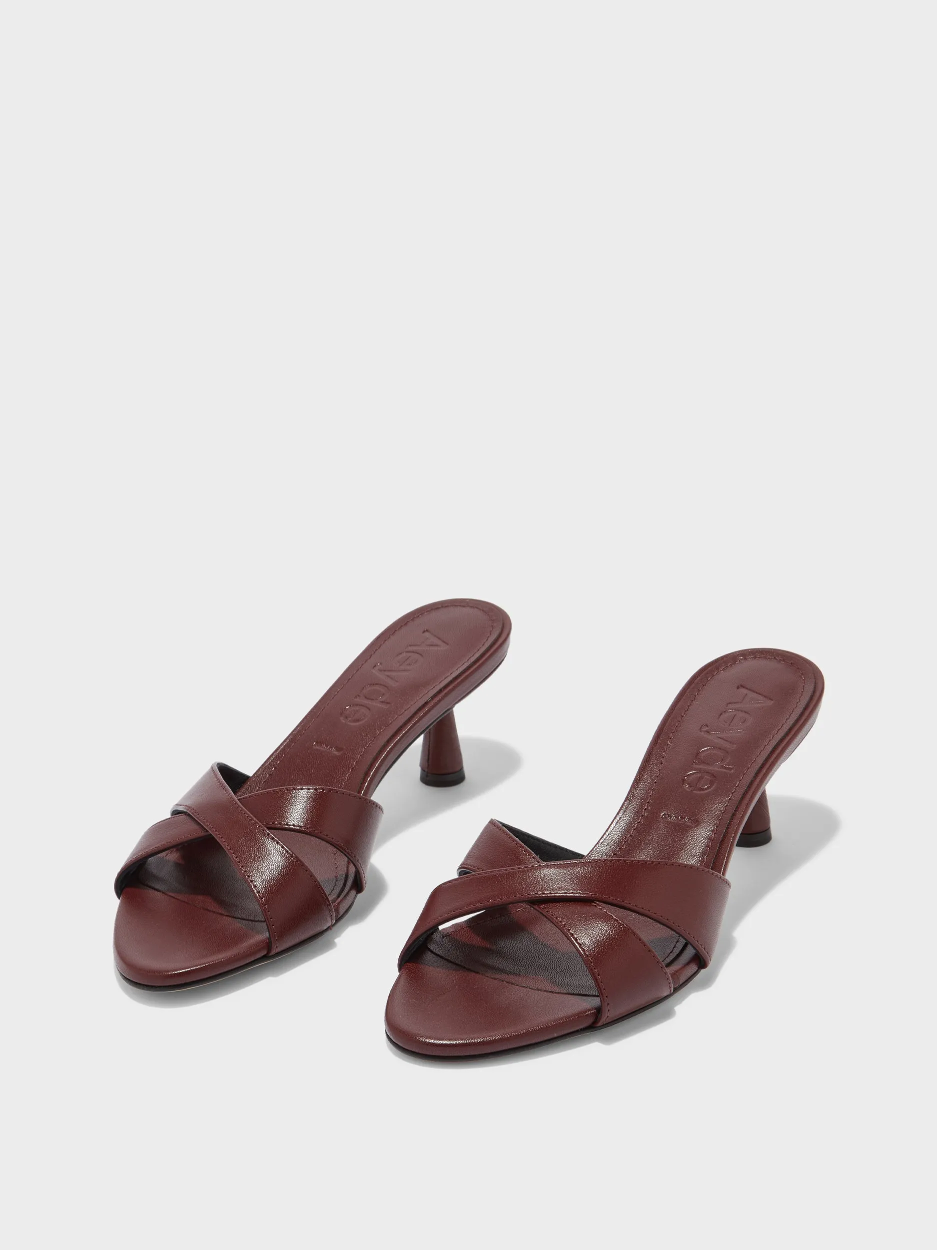 Vero Leather Mules