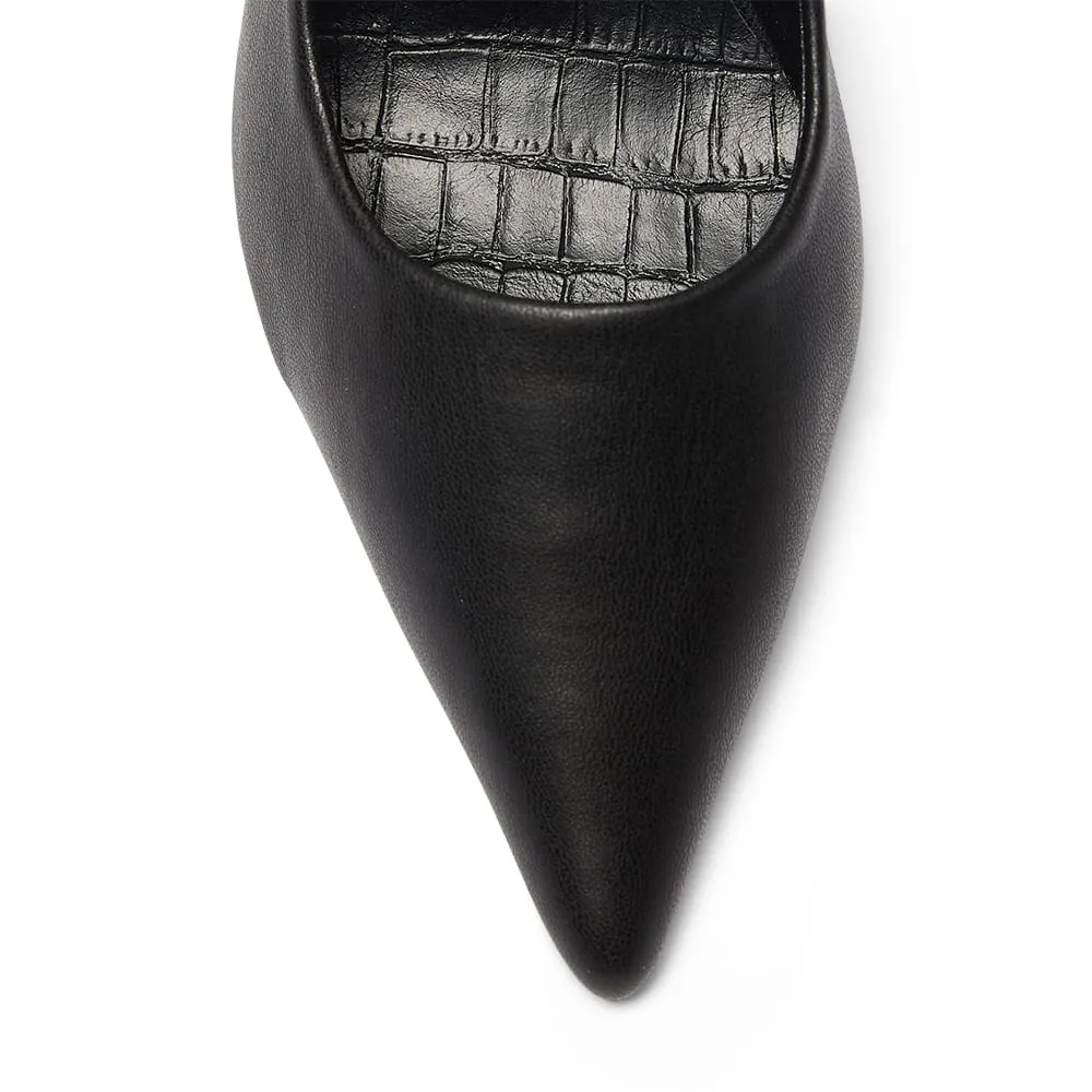 Wendy Heel in Black Smooth