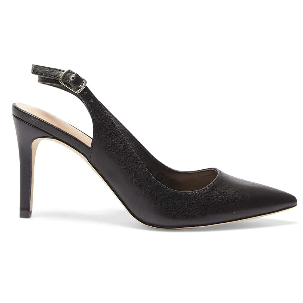 Whiz Heel in Black Smooth