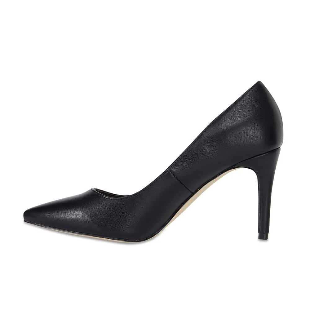 Wild Heel in Black Smooth
