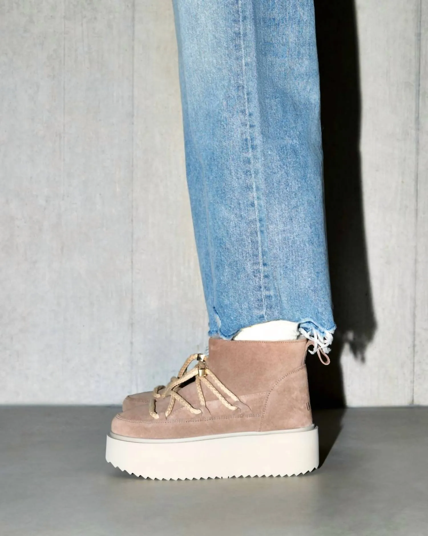 Women's Classic Low Platform Shoes In Beige