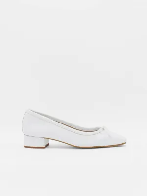 Women's Mina Pump In Cracked White