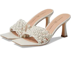 Women's Yassie Heels - Medium In Crme