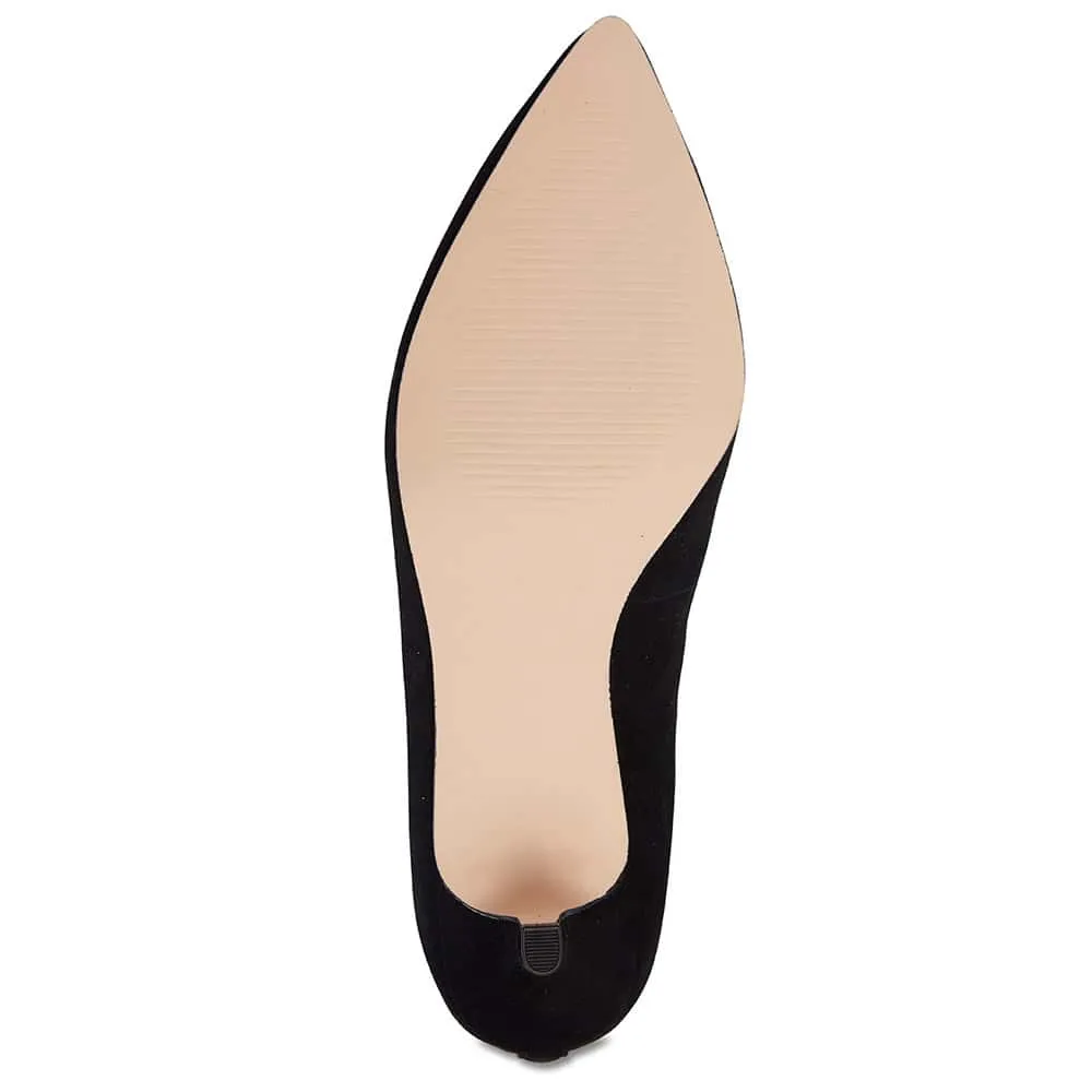 Zanna Heel in Black Suede