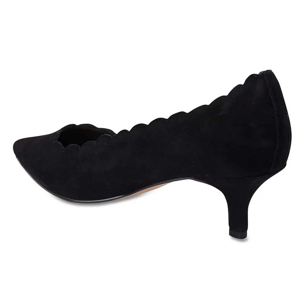 Zanna Heel in Black Suede