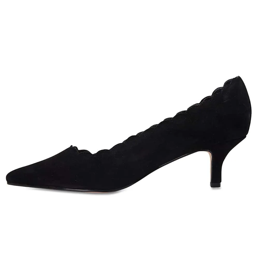 Zanna Heel in Black Suede